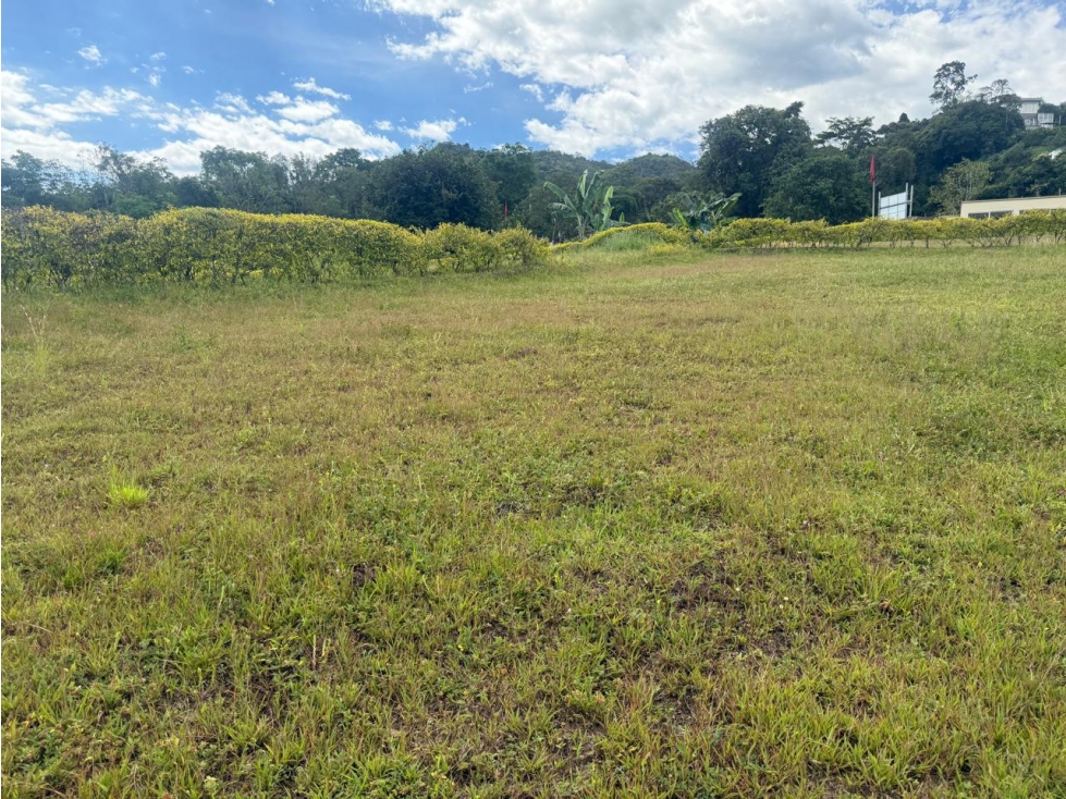 VENDO LOTE CAMPESTRE EN LA VEGA - 6
