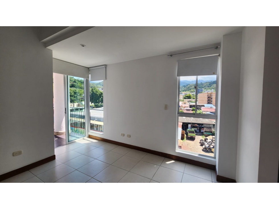ARRIENDO APARATMENTO LA VEGA - 1