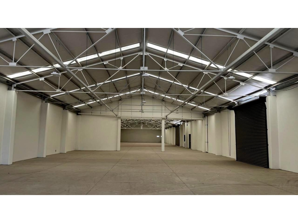 LOCAL COMERCIAL EN RENTA BLVD. JESUS GARCIA MORALES - 3