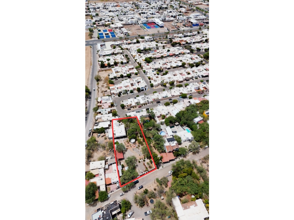Residencia tipo hacienda 2524 m2 en Quinta Emilia Hemosillo Sonora