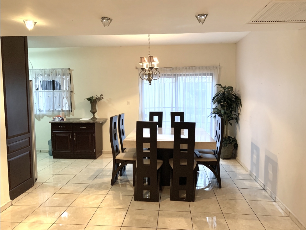 Villa de Parras ampia casa de 4 rec equipada en Hermosillo — foto 3