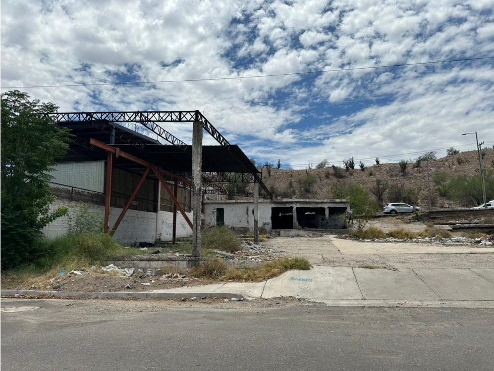 TERRENO EN VENTA COL. LA METALERA — foto 2