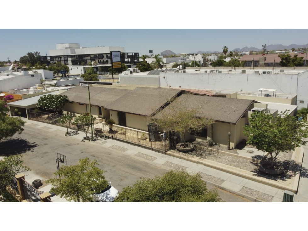 Residencia de 1 piso y 1137 m2 en RAQUET CLUB Hermosillo Sonora