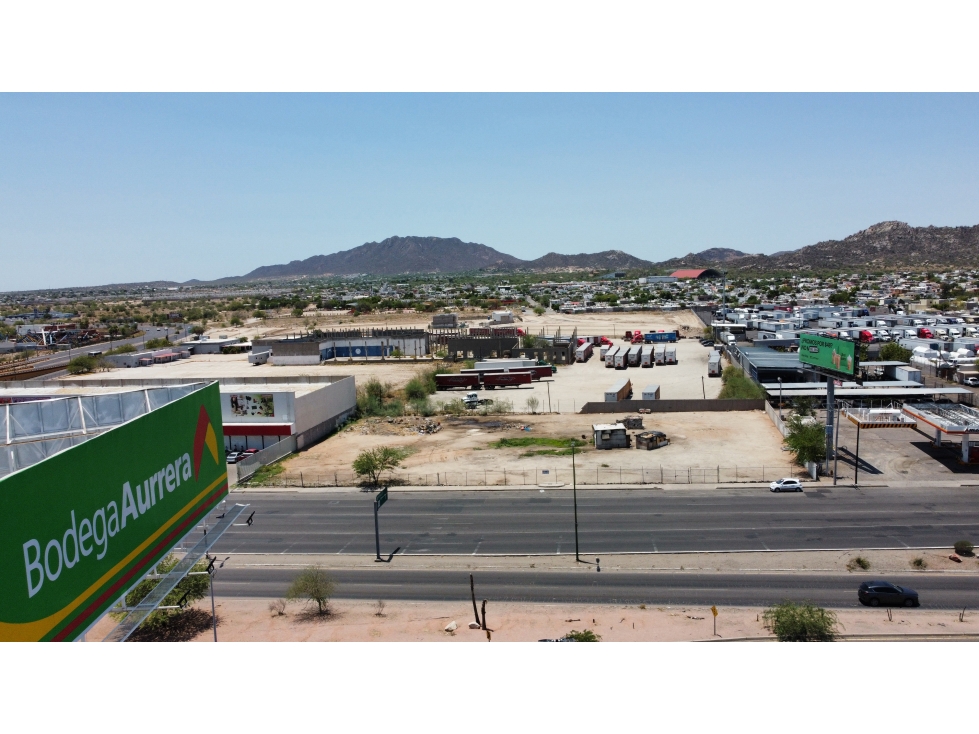 Rento lote comercial de 4000 m2 en Blvd Perisur en Hermosillo - 2