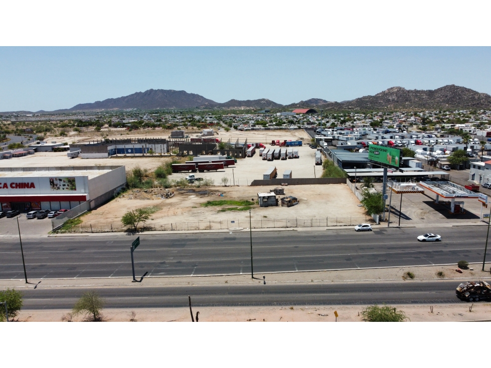 Rento lote comercial de 4000 m2 en Blvd Perisur en Hermosillo - 5