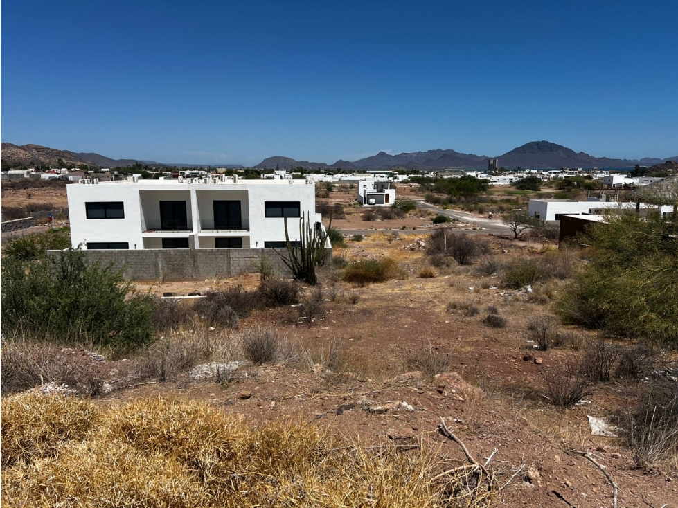 Lote residencial de 800 m2 en De Anza Country Club San Carlos - 1