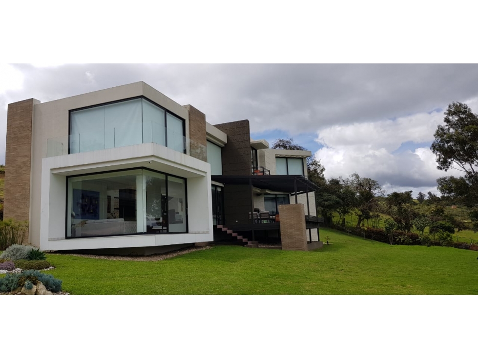 Se vende exclusiva casa en yerbabuena - 3