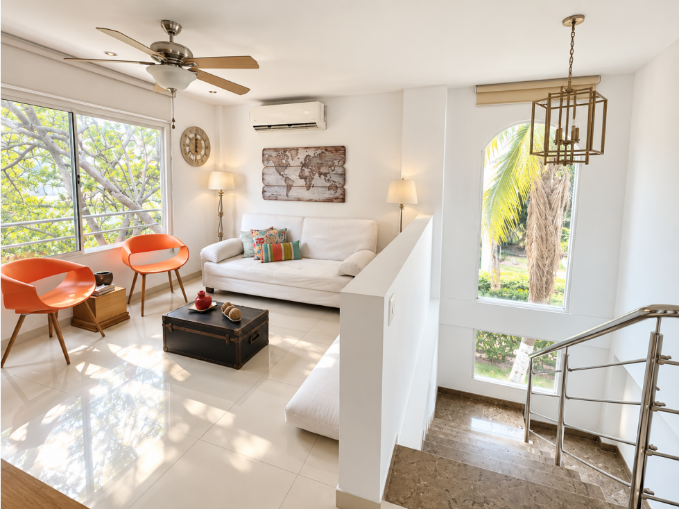 CASA EN EXCLUSIVO CONJUNTO CERRADO FRENTE AL MAR — foto 6
