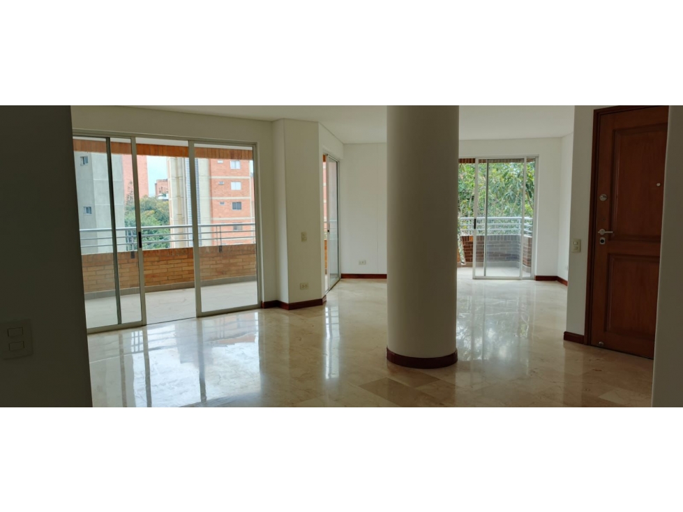 Apartamento en Arriendo Laureles, Medellín. — foto 3