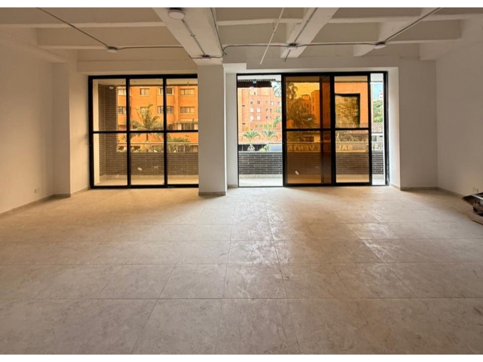 Local en Arriendo Laureles, Medellin