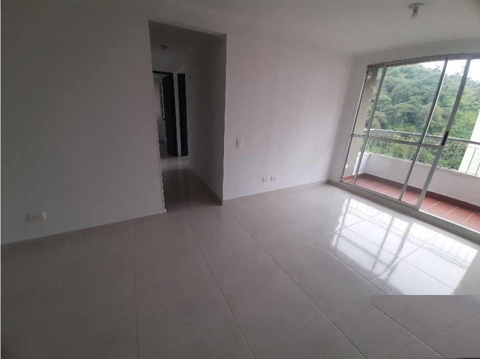Apartamento en Venta Rodeo Alto, Medellín.