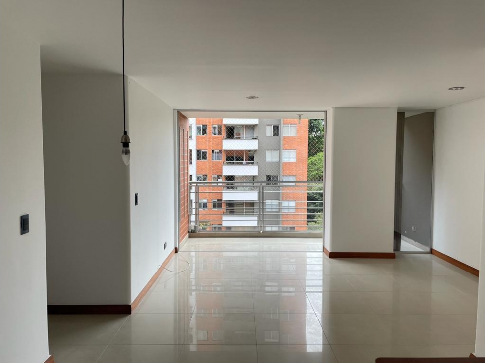Apartamento en Arriendo Envigado, Antioquia.