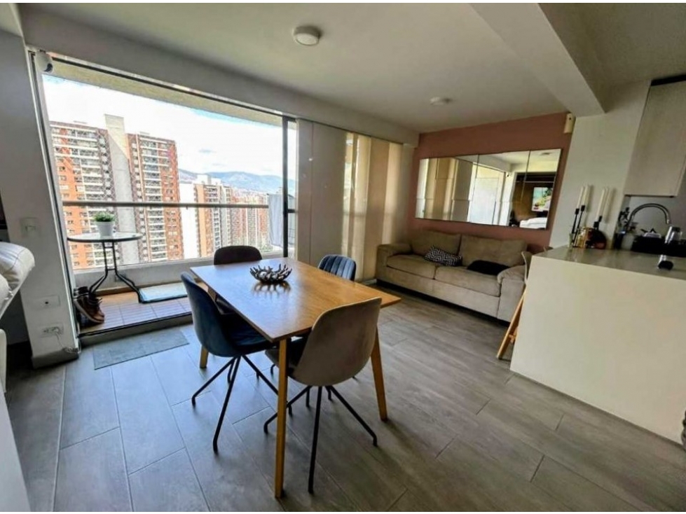 Apartamento en Venta Loma de los Bernal, Medellín.