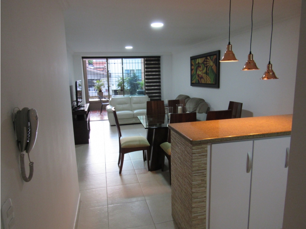 Apartamento Amoblado en Arriendo Laureles, Medellín — foto 6