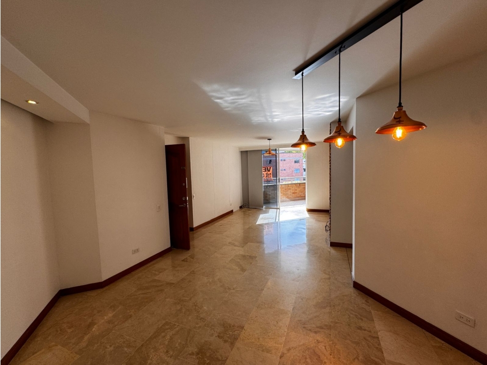 Apartamento en Venta Laureles, Medellín. — foto 2