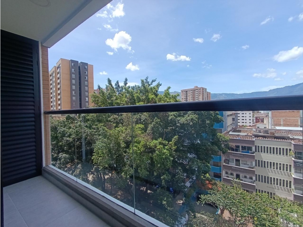 Apartamento en Venta Los colores, Medellín. — foto 2