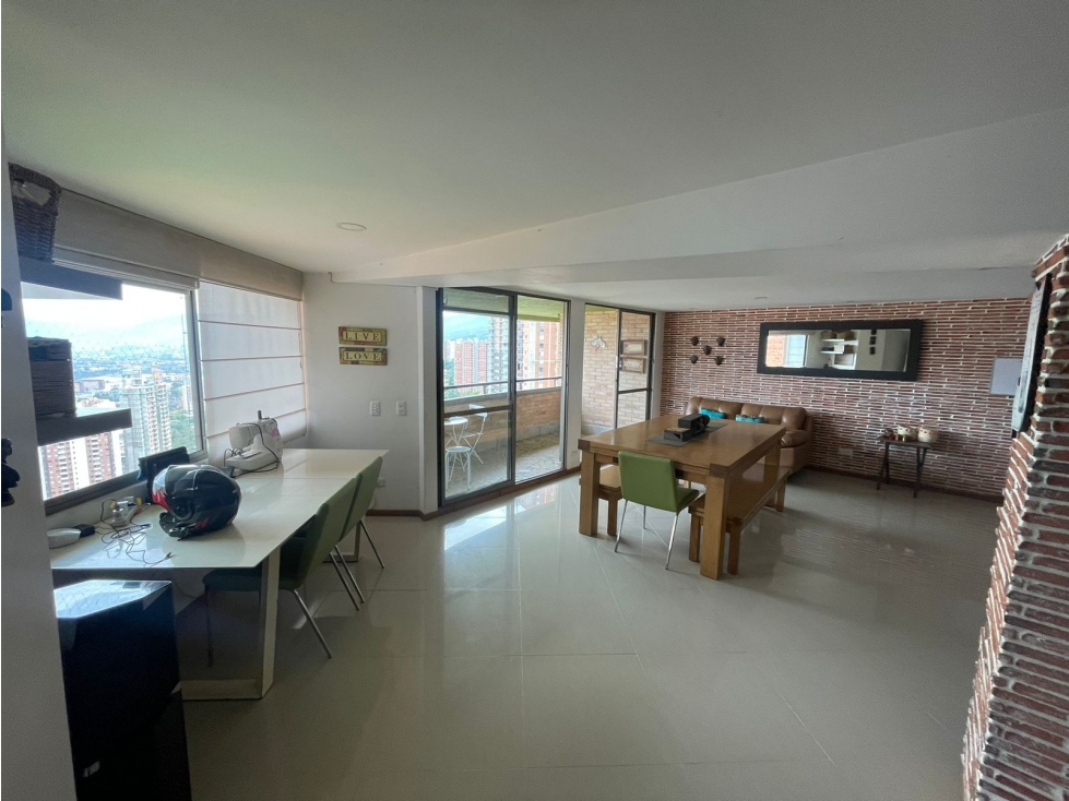 Apartamento en Venta Sabaneta Las Lomitas, Antioquia - 1