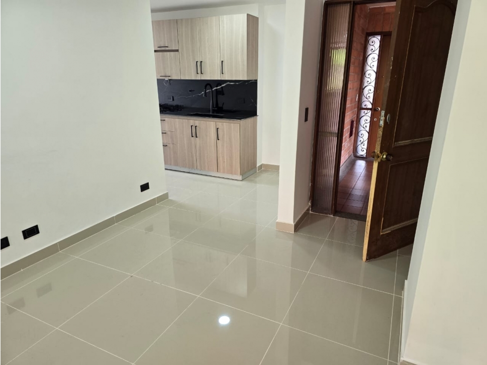 Apartamento en Venta Loma del Indio, Medellín. — foto 4