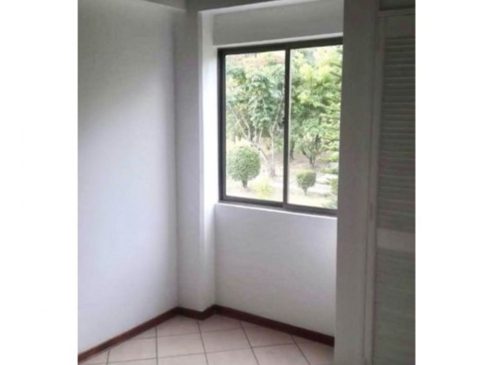Apartamento en Venta en Calasanz Parte Baja, Medellín — foto 4