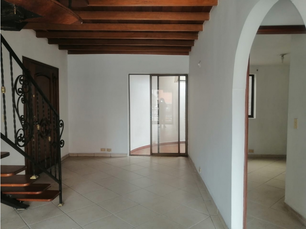 Apartamento Dúplex en Venta Belén Rosales, Medellín. — foto 4