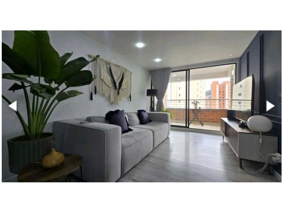 Apartamento en Venta Loma de los Bernal, Medellín.
