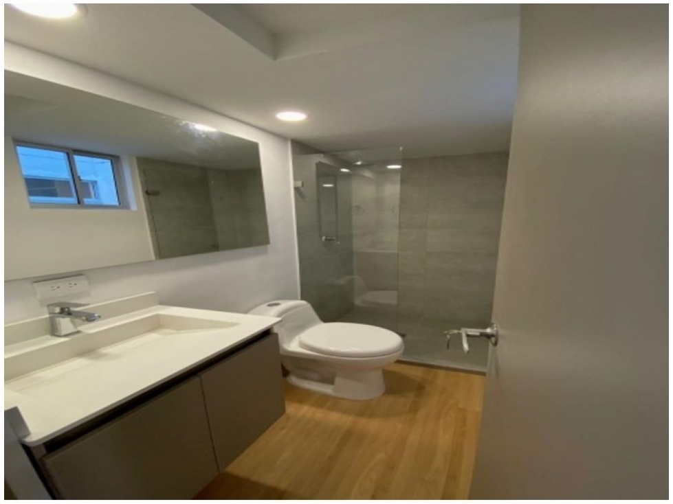 Apartamento en Venta Laureles, Medellín. — foto 2