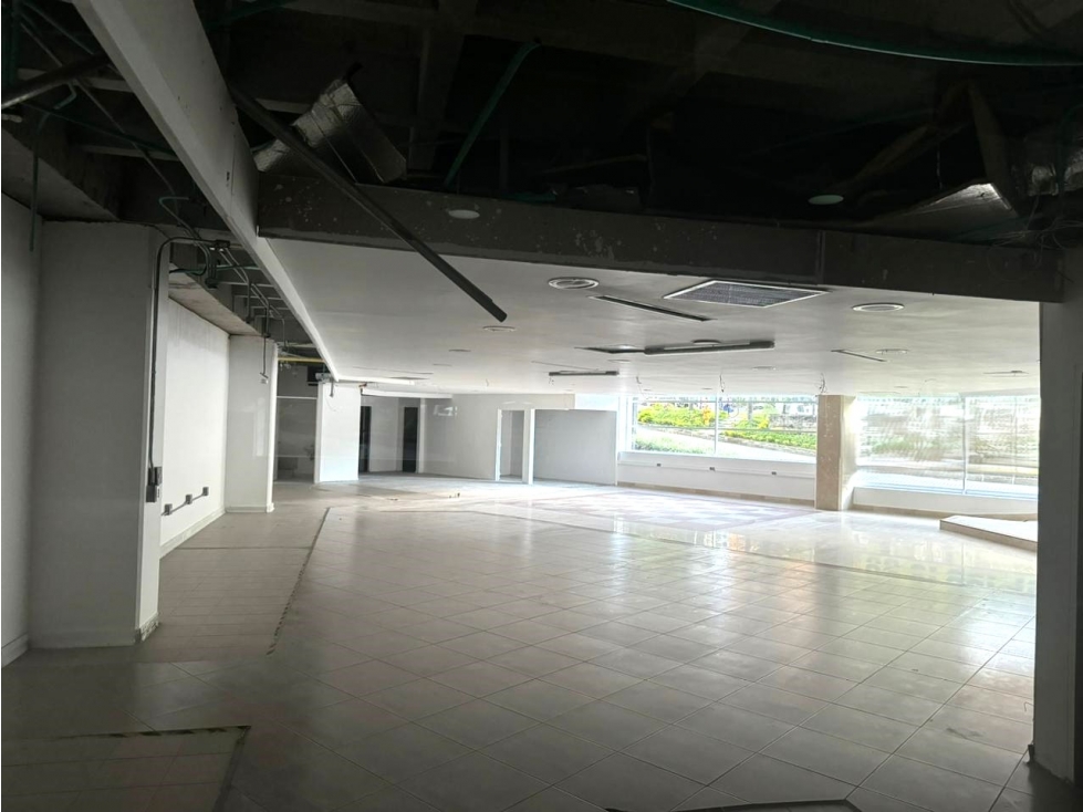 Local en Venta o Arriendo en La Mota, Medellín. — foto 3