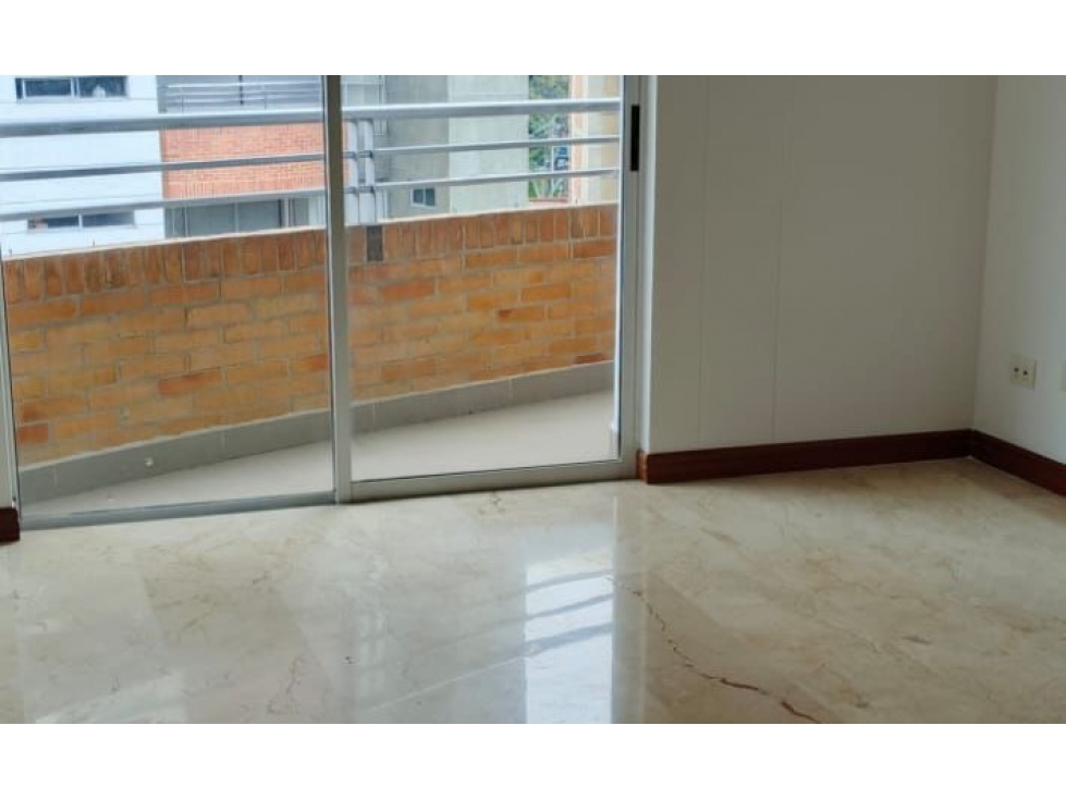 Apartamento en Arriendo Laureles, Medellín. — foto 2