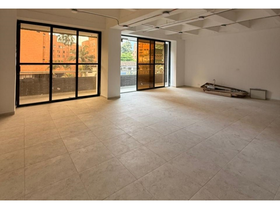 Local en Arriendo Laureles, Medellin — foto 3