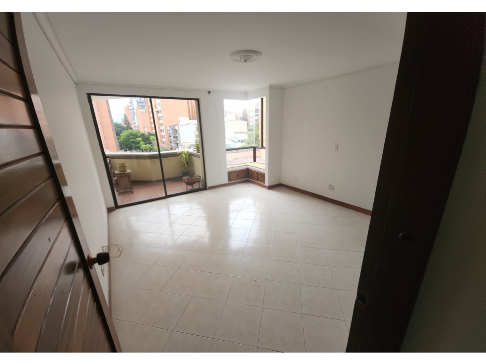 Apartamento en Venta Laureles, Medellín. — foto 3