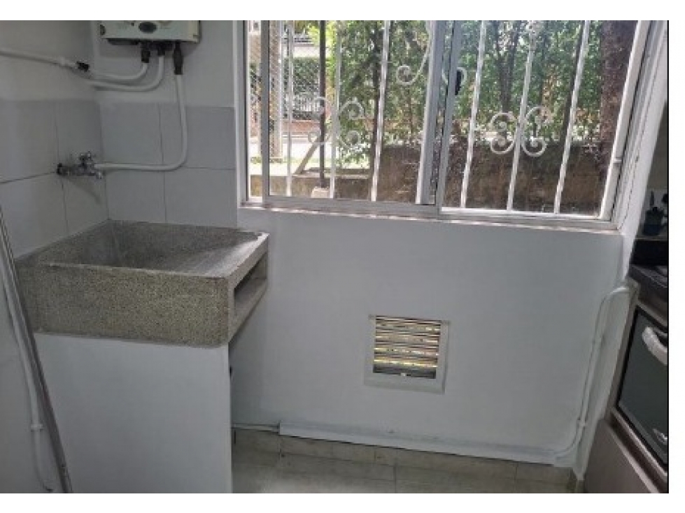 Apartamento en Venta Loma de los Bernal, Medellín. — foto 3