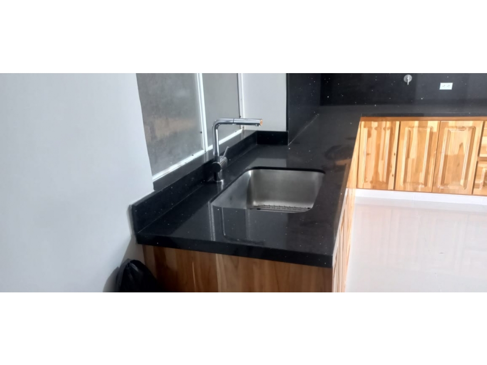 Apartamento en Arriendo Loma de las Brujas, Envigado — foto 6