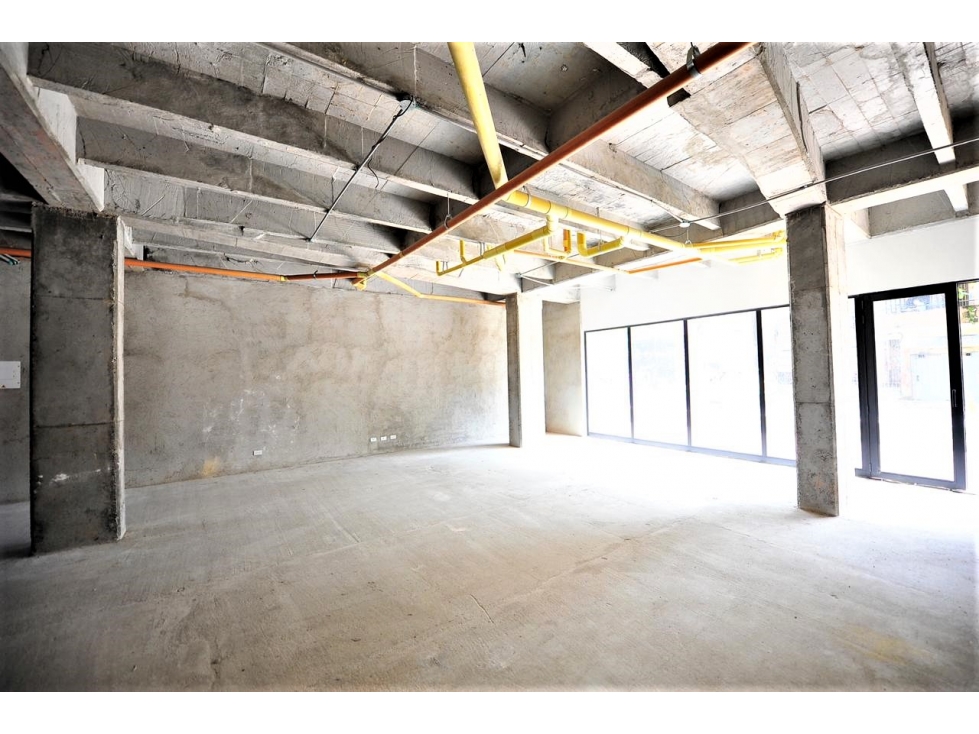 Venta Local Comercial en Florida Nueva, Medellín