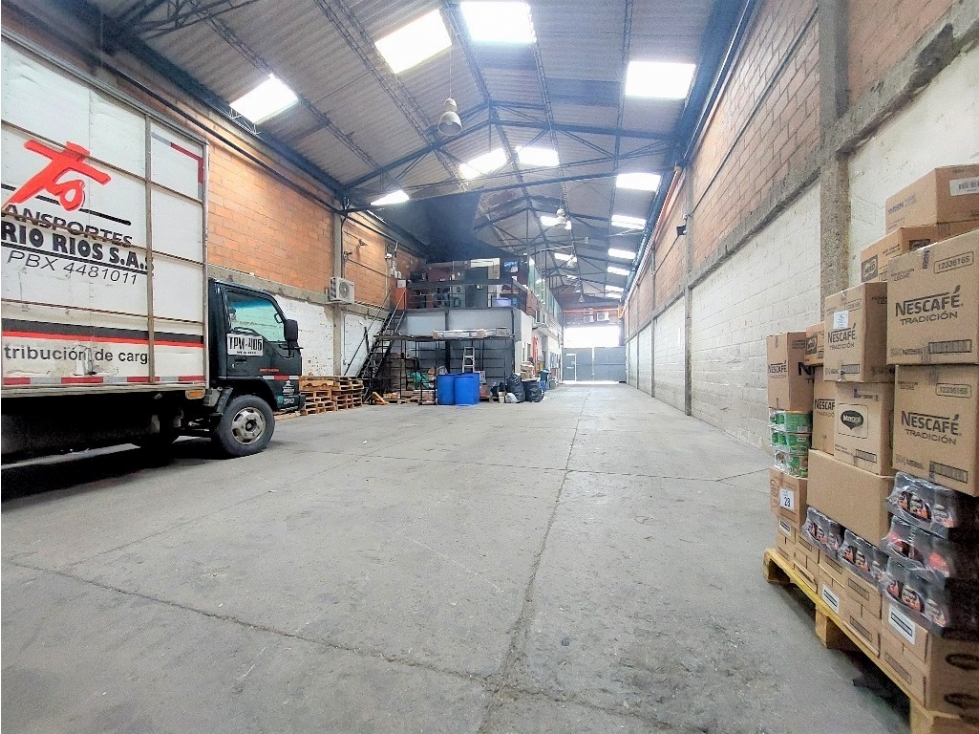 Bodega industrial en Arriendo la Candelaria - Chagualo, Medellín