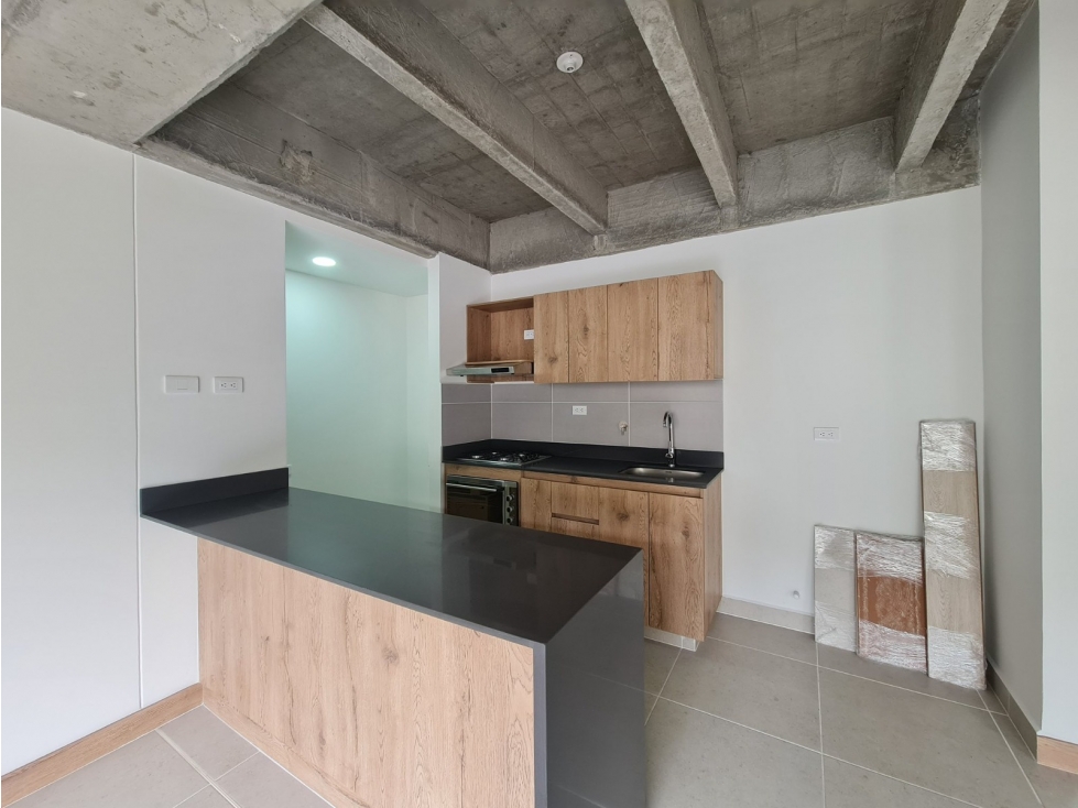 Apartaestudio en Venta Loma del indio, Medellín.