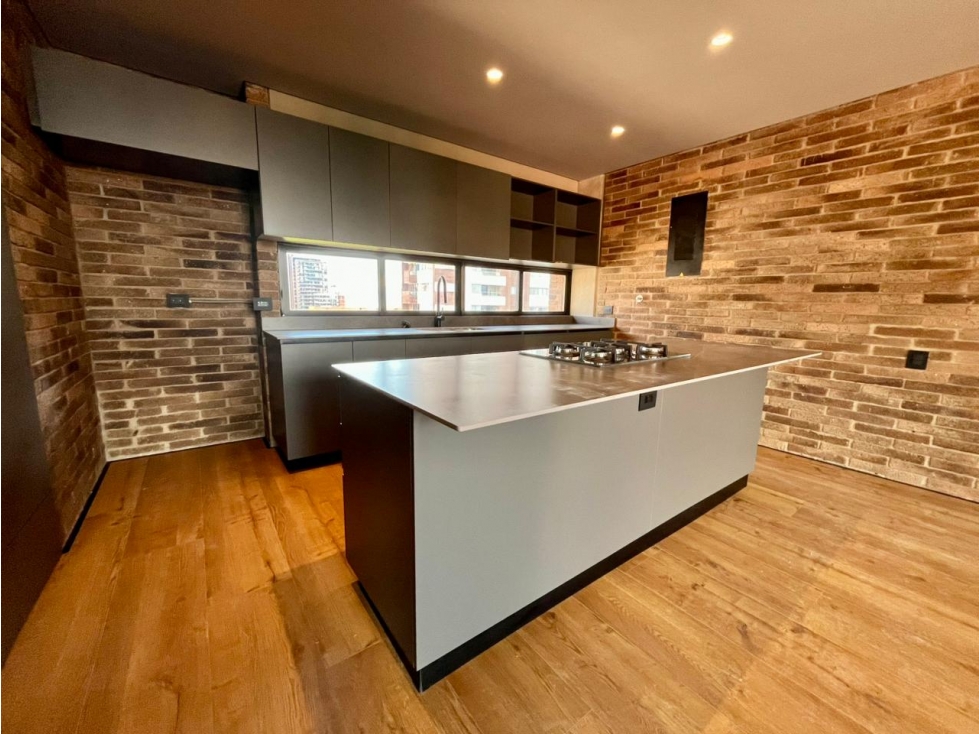 Apartamento en Venta en Poblado Castropol, Medellín