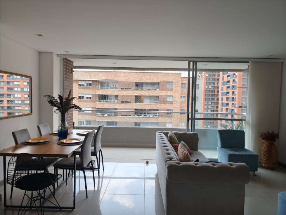 Apartamento en Arriendo Ciudad del Rio, Medellín. — foto 2
