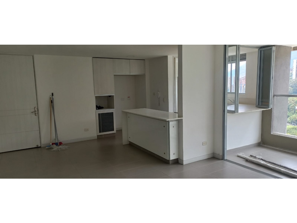 Apartamento en Arriendo El Poblado, Medellín. — foto 4