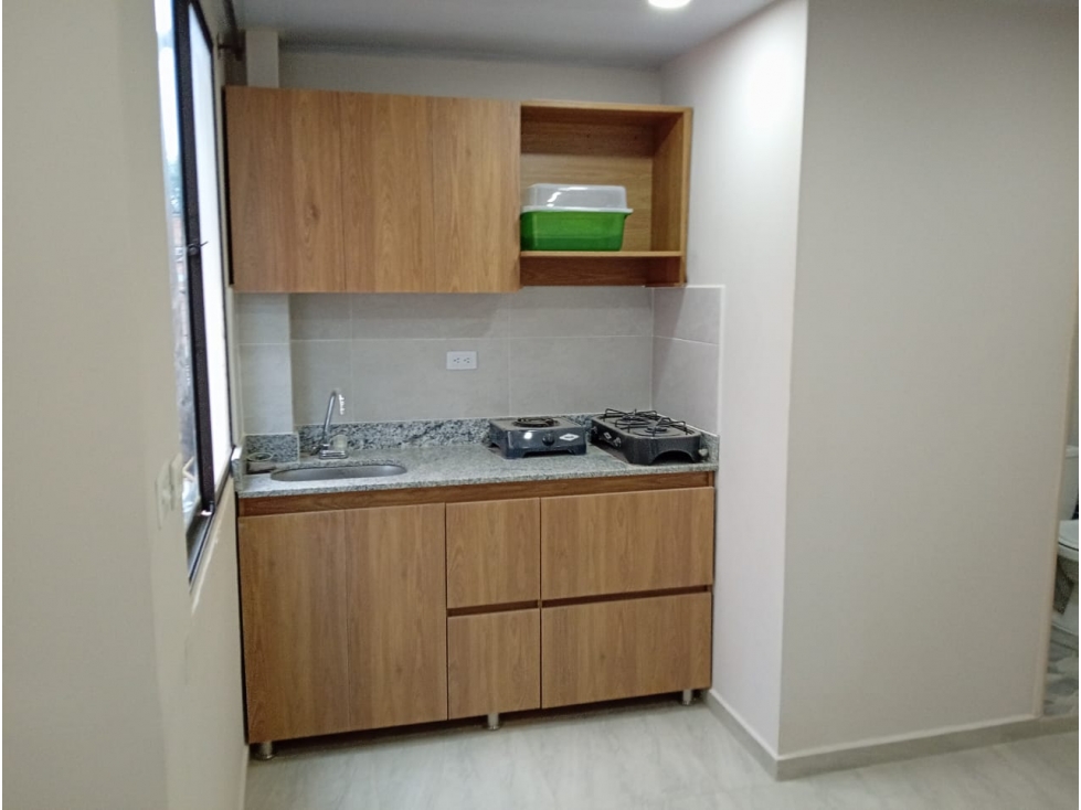 Apartaestudio en Arriendo Santa Lucia, Medellín. — foto 5