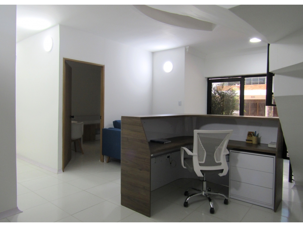 Oficinas en Arriendo Los Colores, Medellín. — foto 6
