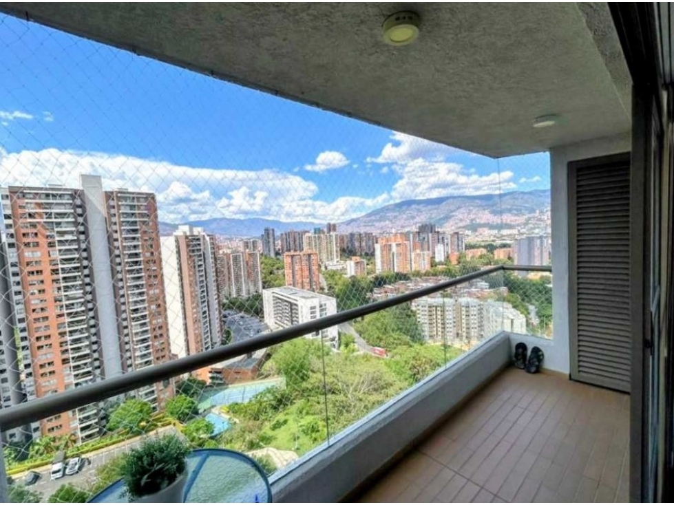 Apartamento en Venta Loma de los Bernal, Medellín. — foto 6
