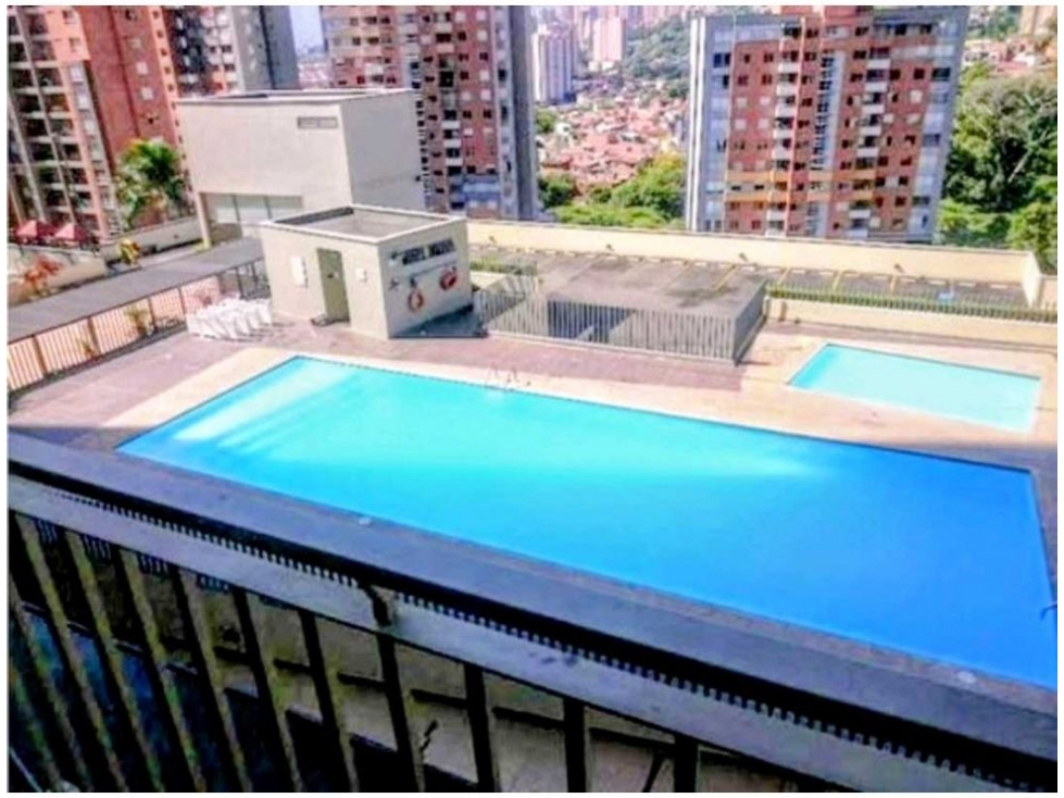 Apartamento en Venta Loma de los Bernal, Medellín. — foto 6