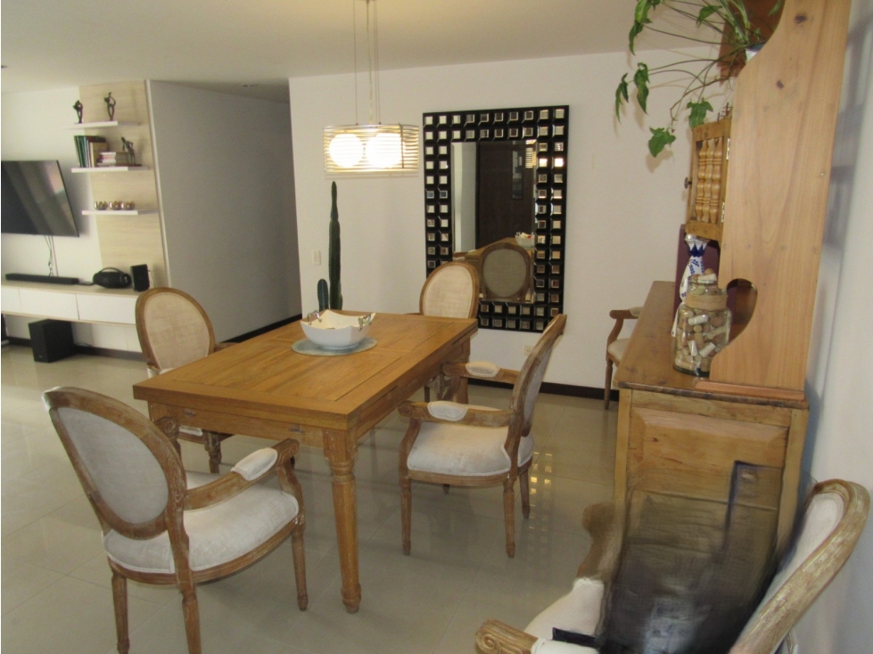 Apartamento en Arriendo Poblado, Medellín. — foto 2