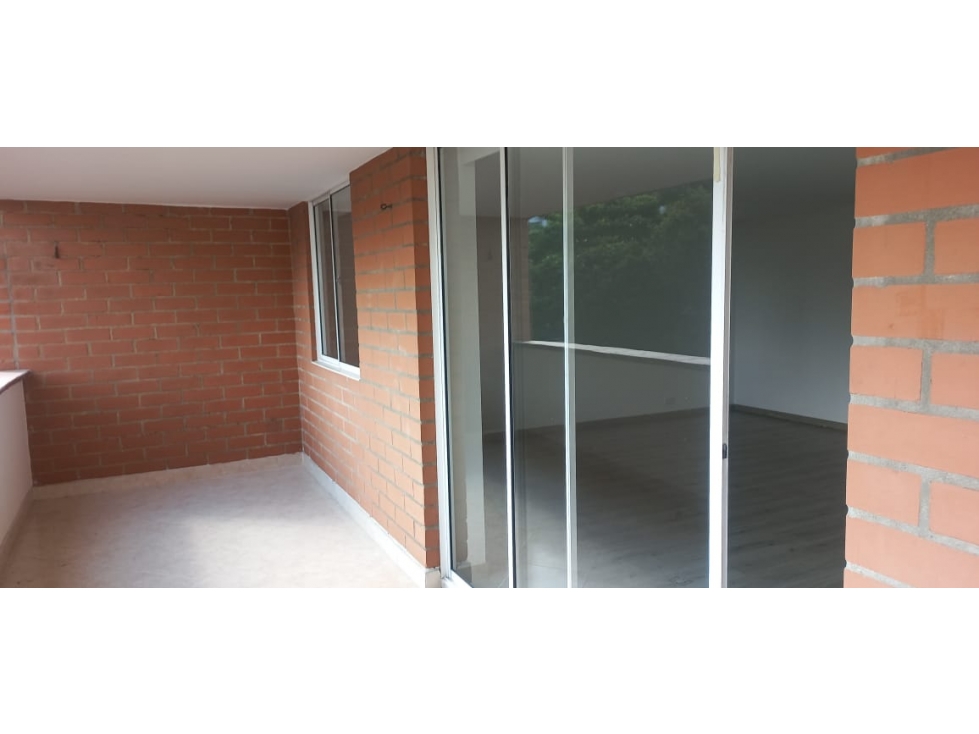 Apartamento en Arriendo Loma de las Brujas, Envigado — foto 2