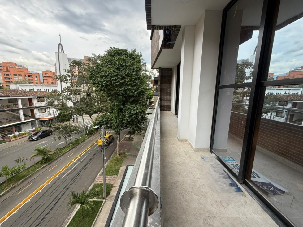 Local en Arriendo Laureles, Medellin — foto 2