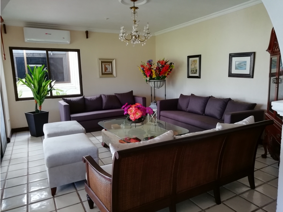 VENTA CASA CLUB DE GOLF LA CEIBA UNA PLANTA Y 5 RECÁMARAS — foto 3