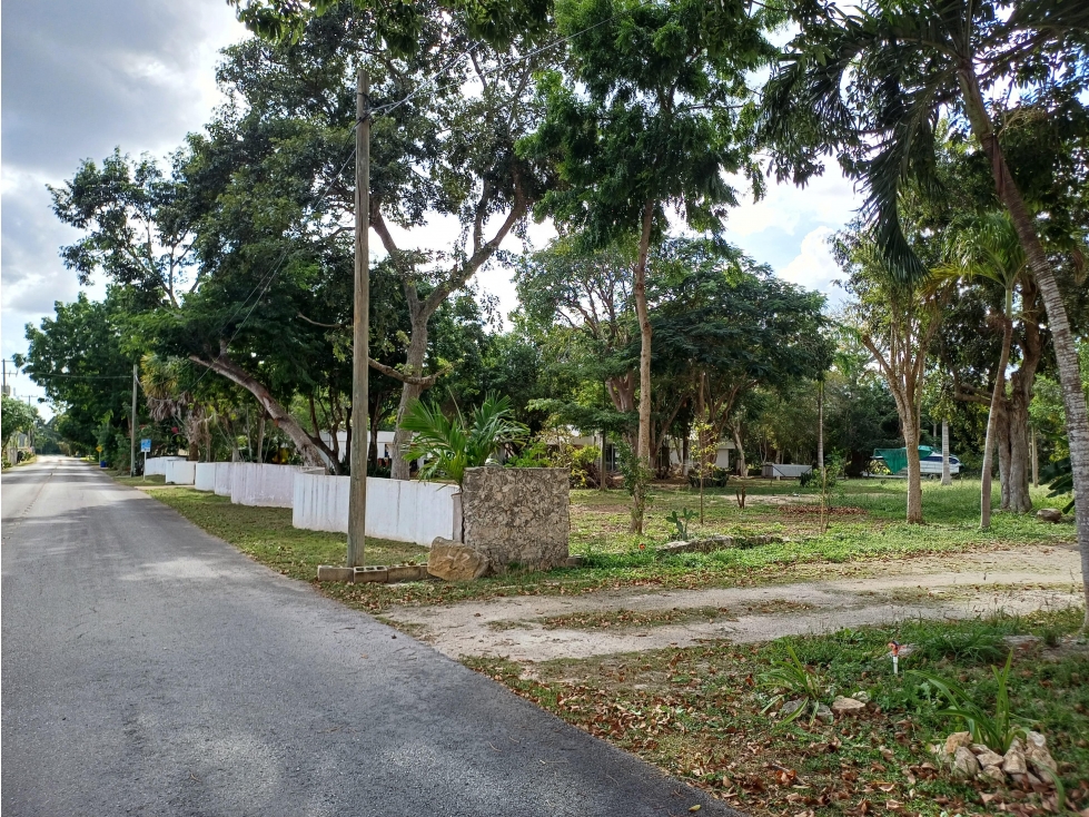VENTA CASA MÉRIDA CLUB DE GOLF LA CEIBA UNA PLANTA VISTA AL CAMPO — foto 2
