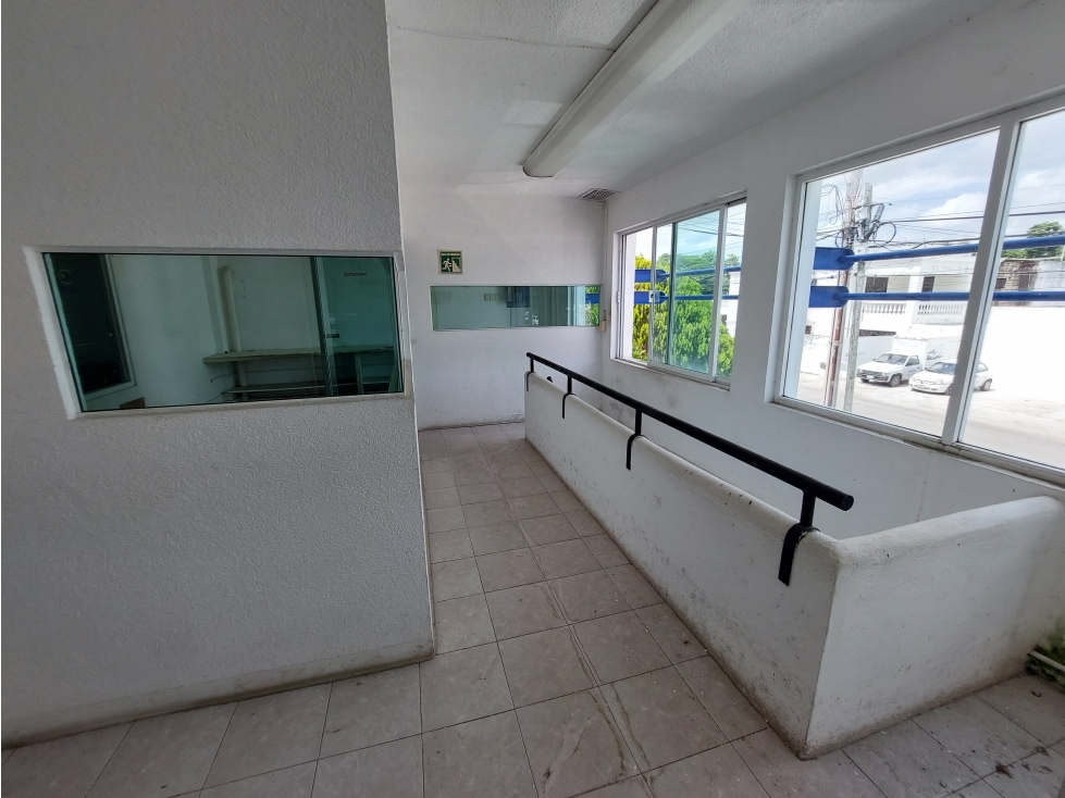 VENTA OFICINAS MERIDA IDEAL PARA ESCUELA, BANCO, BODEGA, PLACITA - 6