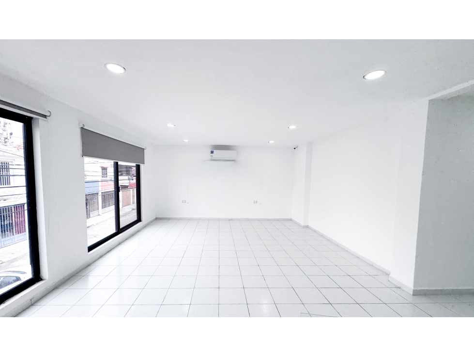 Casa en venta en Mérida dentro de la ciudad, ideal vivienda u oficina — foto 4