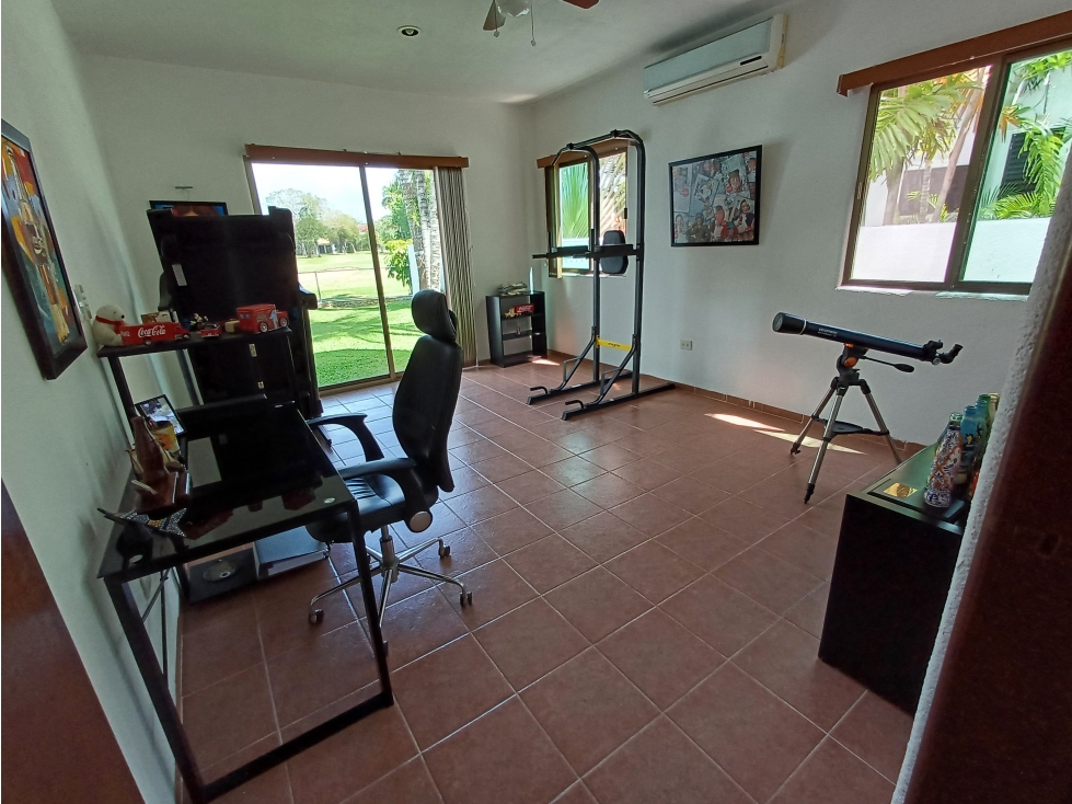 VENTA O RENTA CASA MERIDA CLUB LA CEIBA CON HERMOSA VISTA AL CAMPO — foto 5